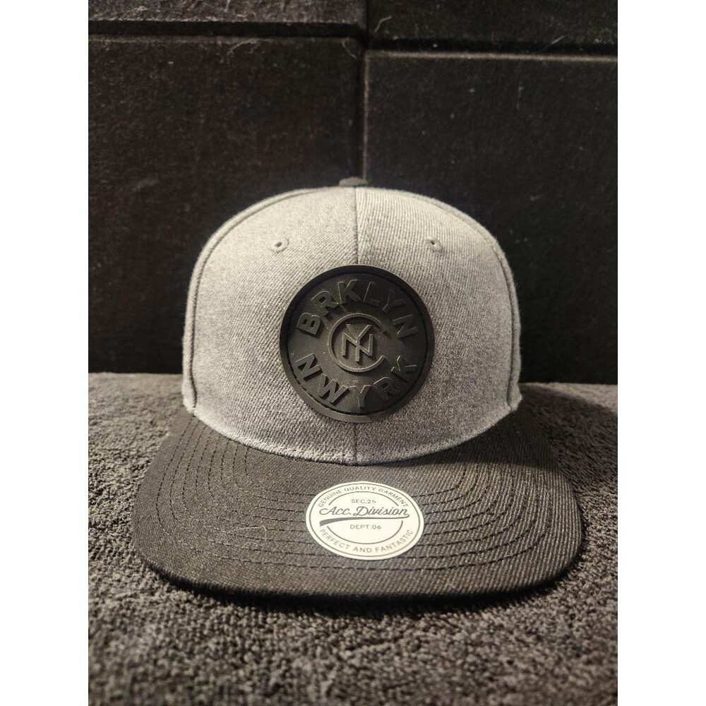 BRKLYN NWYRK H&M Grey Over Black SnapBack Cap